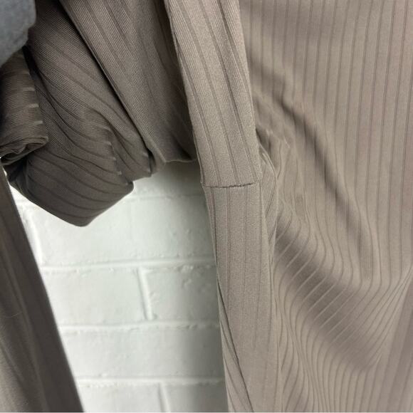 Rue 21 Plus Size Mocha Ribbed Knit Top & Pants Lounge Set Size 3X - Picture 11 of 13